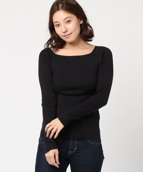 Honeys(ハニーズ)の「スクエアネックプルオーバー(ニット/セーター・レディース・ネイビー/杢グレー/ホワイト×ピンク/オフホワイト/アイボリー/ブラック/レッド/グレー系その他/ホワイト×ブルー・M/L)」の5枚目の写真