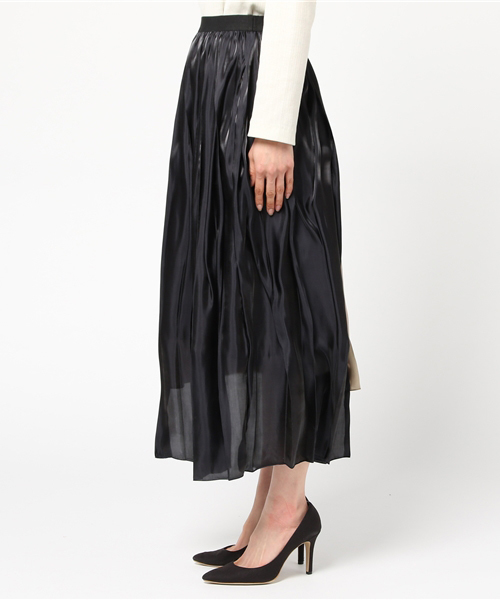 PEGGY LANA(ペギーラナ)の「グロッシーサテンプリーツSK(スカート・レディース・ベージュ・FREE)」の3枚目の写真
