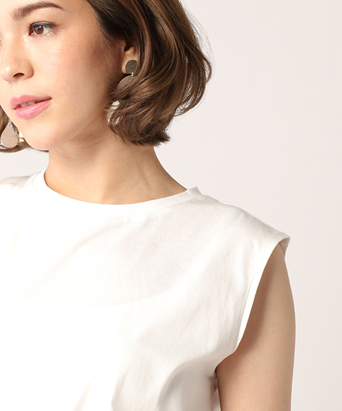 ESTNATION(エストネーション)の「ESTNATION ハイゲージジャージーノースリーブカットソー(Tシャツ/カットソー・レディース・ホワイト/ピンク/ブラック・38)」の13枚目の写真