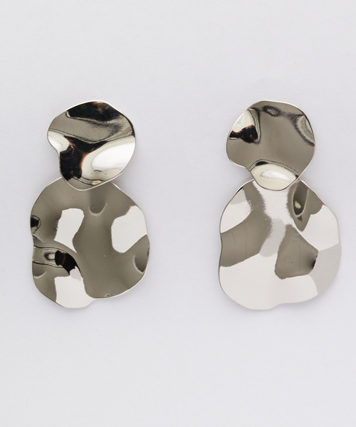 STUDIOUS（ステュディオス）の「クレーターサークルイヤリング（イヤリング・レディース・シルバー/ゴールド・FREE）」の2枚目の写真