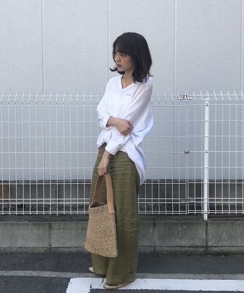 TODAYFUL（トゥデイフル）の「ベルトワイドパンツ（その他パンツ・レディース・カーキ/ネイビー・38inch/36inch）」の20枚目の写真