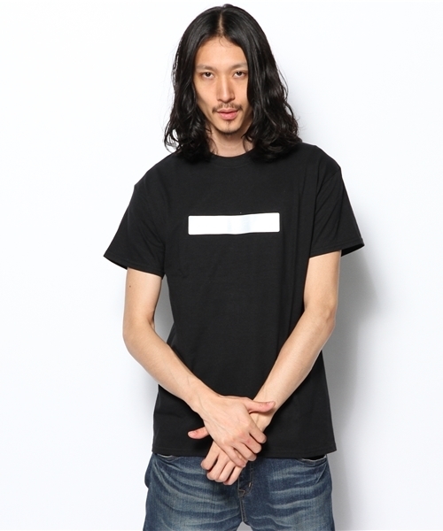 WHO'S WHO gallery(フーズフーギャラリー)の「【VANMOOF】リフレクターボックスロゴTEE(Tシャツ/カットソー・メンズ・ホワイト/ブラック・MEDIUM/LARGE)」の2枚目の写真