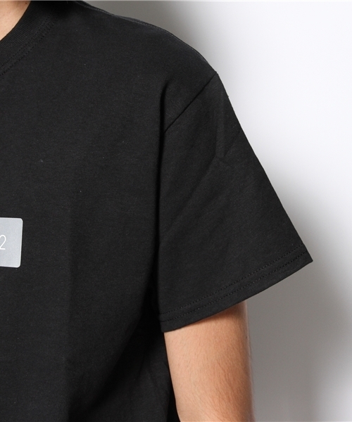WHO'S WHO gallery(フーズフーギャラリー)の「【VANMOOF】リフレクターボックスロゴTEE(Tシャツ/カットソー・メンズ・ホワイト/ブラック・MEDIUM/LARGE)」の11枚目の写真