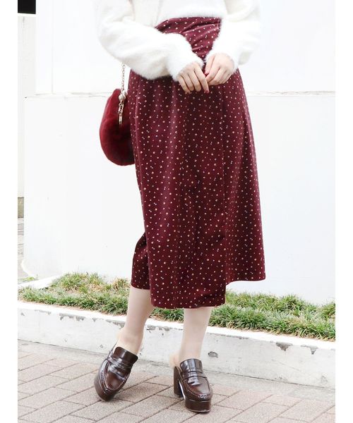 dazzlin（ダズリン）の「ベロアプリントスカート（スカート・レディース・ブラック/ボルドー/ブルー・SMALL/MEDIUM）」の3枚目の写真