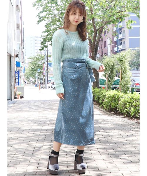 dazzlin（ダズリン）の「ベロアプリントスカート（スカート・レディース・ブラック/ボルドー/ブルー・SMALL/MEDIUM）」の17枚目の写真