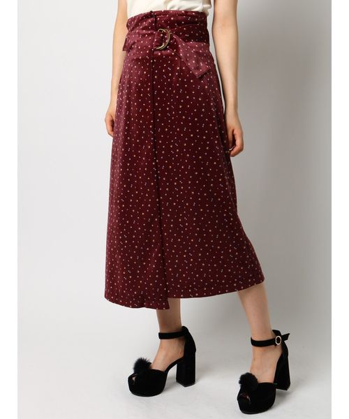 dazzlin（ダズリン）の「ベロアプリントスカート（スカート・レディース・ブラック/ボルドー/ブルー・SMALL/MEDIUM）」の5枚目の写真
