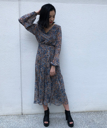 ENVYM | フラワーペイズリースリットロングＯＰ(ワンピース)