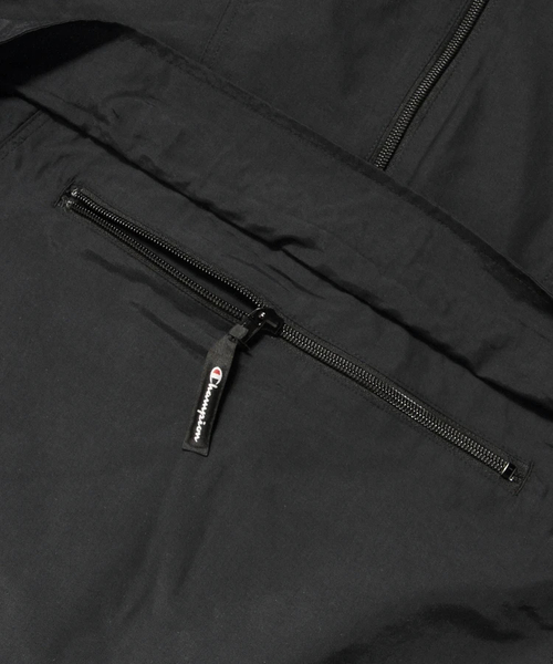 Champion(チャンピオン)の「Champion/チャンピオン アノラックパーカー(マウンテンパーカー・メンズ・ブラック/パープル/ターコイズブルー・M/L)」の18枚目の写真