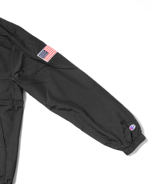 Champion(チャンピオン)の「Champion/チャンピオン アノラックパーカー(マウンテンパーカー・メンズ・ブラック/パープル/ターコイズブルー・M/L)」の5枚目の写真