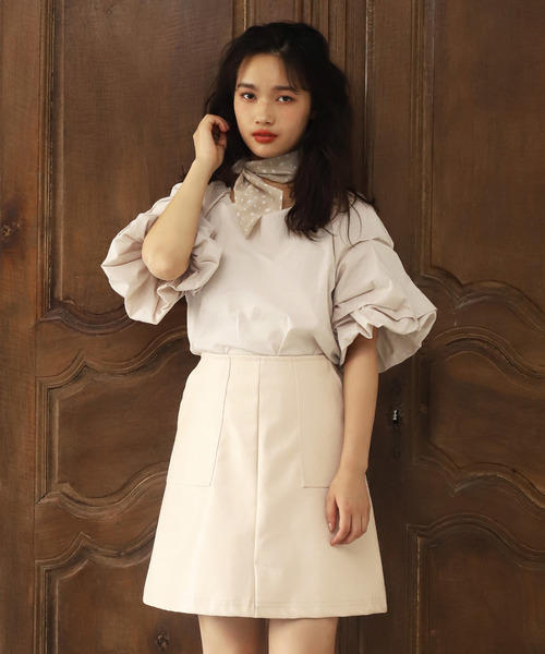 one after another NICE CLAUP（ワンアフターアナザーナイスクラップ）の「フェイクレザーミニ台形スカート（スカート・レディース・アイボリー/ブラウン/キャメル・FREE）」の8枚目の写真