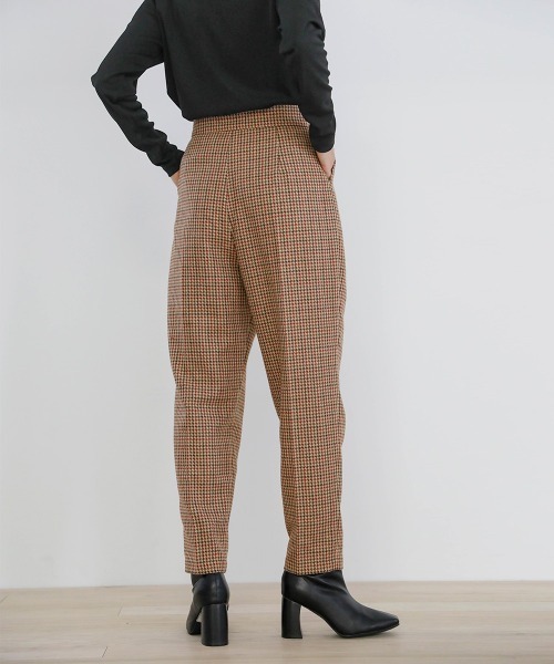 select MOCA(セレクトモカ)の「ガンクラブチェックハイウエストパンツ(その他パンツ・レディース・ベージュ/バーガンディー・SMALL/MEDIUM)」の10枚目の写真
