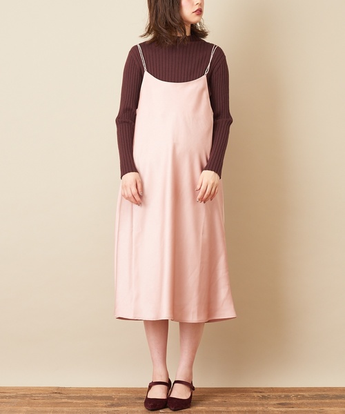 natural couture(ナチュラルクチュール)の「サテン2WAYキャミワンピース(ワンピース・レディース・ブラウン/ピンク/アイボリー/キャメル・FREE)」の19枚目の写真