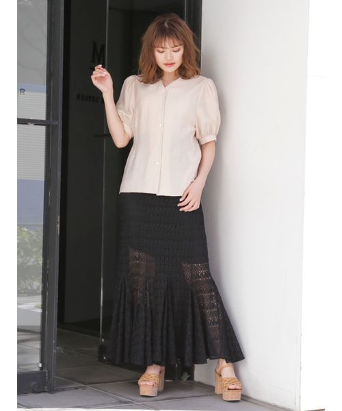 dazzlin（ダズリン）の「Ｖネックパフスリーブシアーブラウス（シャツ/ブラウス・レディース・オフホワイト/ベージュ/ピンク/ブルー・FREE）」の18枚目の写真