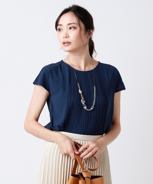 NEWYORKER(ニューヨーカー)の「シフォン タックデザイン半袖カットソー(Tシャツ/カットソー・レディース・ホワイト/ネイビー・M/L)」の9枚目の写真