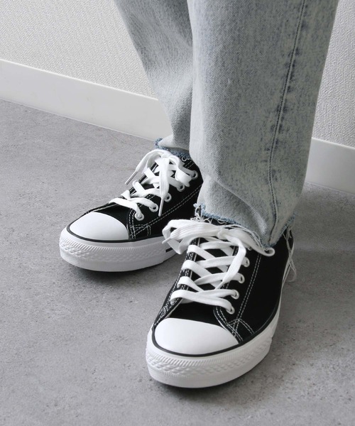 ZIP FIVE(ジップファイブ)の「【ZIP FIVE】キャンバス ハイカット / ローカット スニーカー(スニーカー・メンズ・ホワイト/ブラウン系その他/ベージュ系その他2/ブラウン系/ホワイト系/グリーン系その他/ベージュ/ブラウン/ブラウン系その他2/ブラック系/ベージュ系/ブラック/ベージュ系その他/グリーン系その他2・23.0cm/23.5cm/25.0cm/25.5cm/27.0cm/24.0cm/24.5cm/26.0cm/26.5cm/28.0cm)」の1枚目の写真