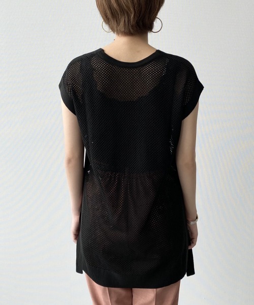 PAGEBOY（ページボーイ）の「メッシュアミニットベスト（ベスト・レディース・ブラック/グレイッシュベージュ・FREE）」の4枚目の写真