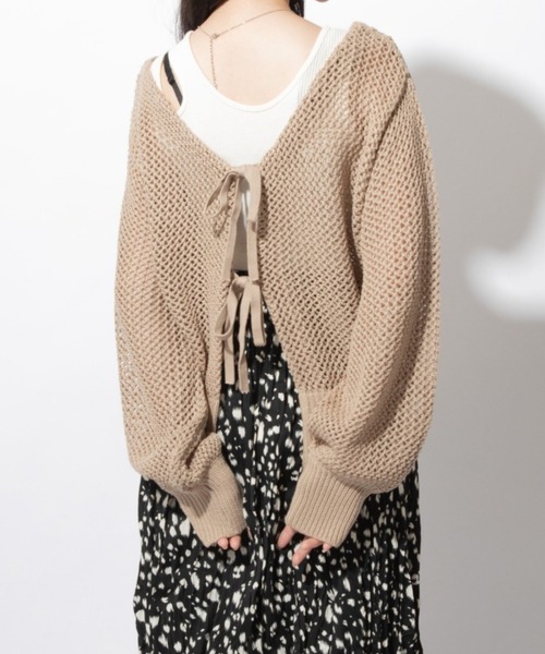 Mysa&Liina(ミーサリーナ)の「前後2WAYリボン透かし柄ニットカーディガン(カーディガン/ボレロ・レディース・モカ/ブラウン/ブラック・M)」の10枚目の写真