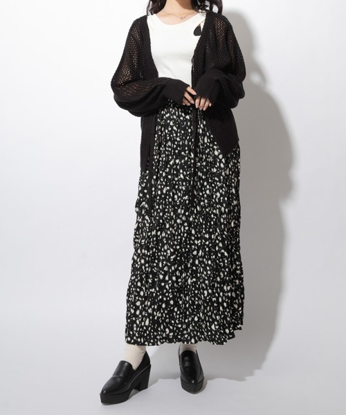 Mysa&Liina(ミーサリーナ)の「前後2WAYリボン透かし柄ニットカーディガン(カーディガン/ボレロ・レディース・モカ/ブラウン/ブラック・M)」の6枚目の写真