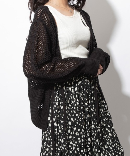 Mysa&Liina(ミーサリーナ)の「前後2WAYリボン透かし柄ニットカーディガン(カーディガン/ボレロ・レディース・モカ/ブラウン/ブラック・M)」の4枚目の写真