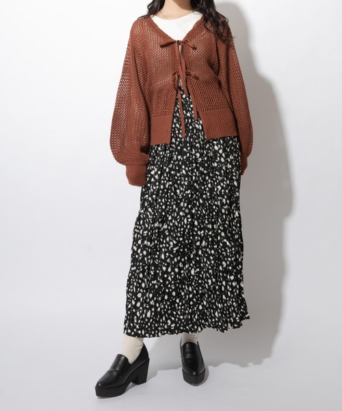 Mysa&Liina(ミーサリーナ)の「前後2WAYリボン透かし柄ニットカーディガン(カーディガン/ボレロ・レディース・モカ/ブラウン/ブラック・M)」の14枚目の写真