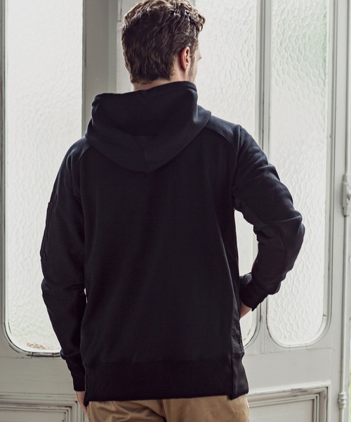 1piu1uguale3 RELAX（ウノピュウノウグァーレトレリラックス）の「1PIU1UGUALE3 RELAX(ウノピゥウノウグァーレトレ)裏毛切り替えプルオーバーパーカー（パーカー・メンズ・ブラック/グレー・S/L/M/XL/XXL）」の9枚目の写真