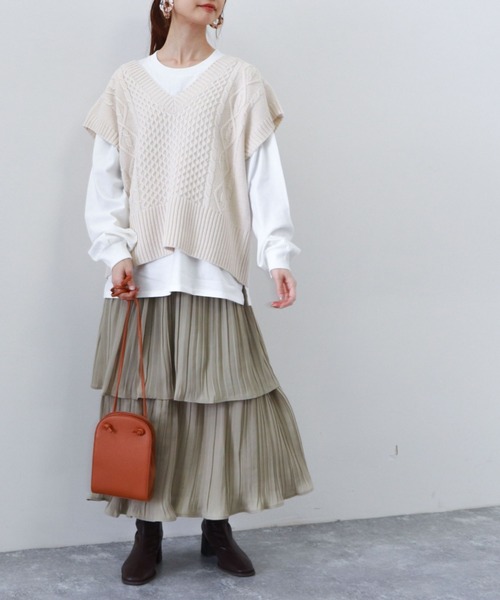 archives（アルシーヴ）の「プリーツティアードスカート（スカート・レディース・ベージュ/グリーン/ブルー/ピンクベージュ・MEDIUM）」の10枚目の写真