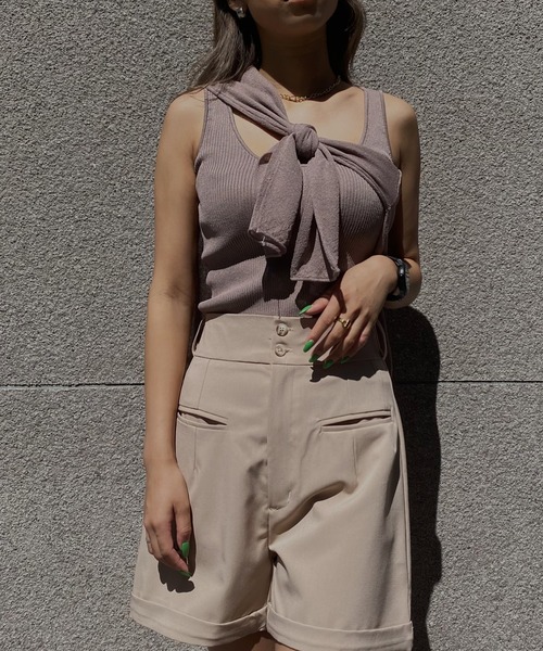 Avvenente(アベネンテ)の「【Avvenente】シアールーズニット(ニット/セーター・レディース・アイボリー/ブラック/ベージュ/グリーン・M)」の1枚目の写真