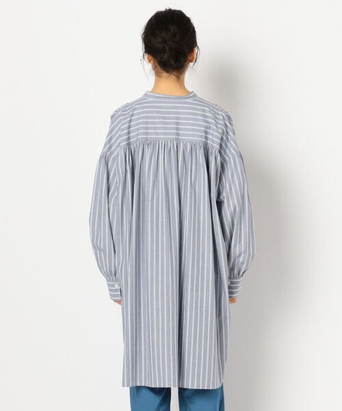 NOLLEY’S(ノーリーズ)の「タイプライターギャザーロングシャツ(シャツ/ブラウス・レディース・ホワイト/ブルー系その他3・FREE)」の18枚目の写真