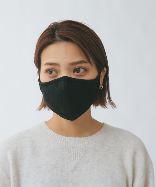 NEW ERA（ニューエラ）の「NEW ERA WAIPER別注 ロゴエンブロイダリー マスク（マスク・メンズ・ブラック/ゴールド・FREE）」の17枚目の写真