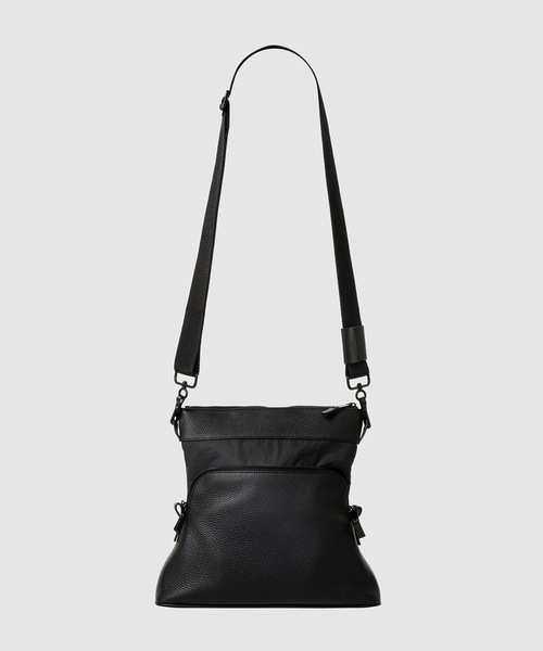 Maison Margiela(メゾンマルジェラ)の「SHOULDER BAG(ショルダーバッグ・メンズ・ブラック・ONESIZE)」の3枚目の写真