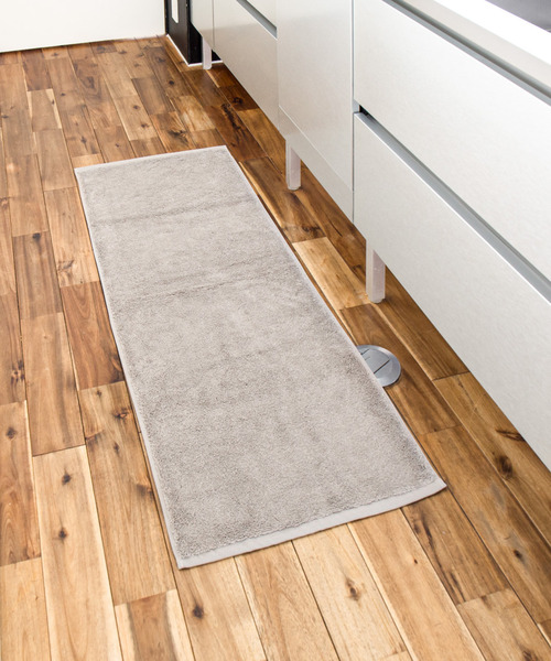 sarasa design（サラサデザイン）の「b2c スーパーパイルフェザー キッチンマット-SS（ラグ/マット・レディース・チャコールグレー/ライトグレー・ONESIZE）」の2枚目の写真