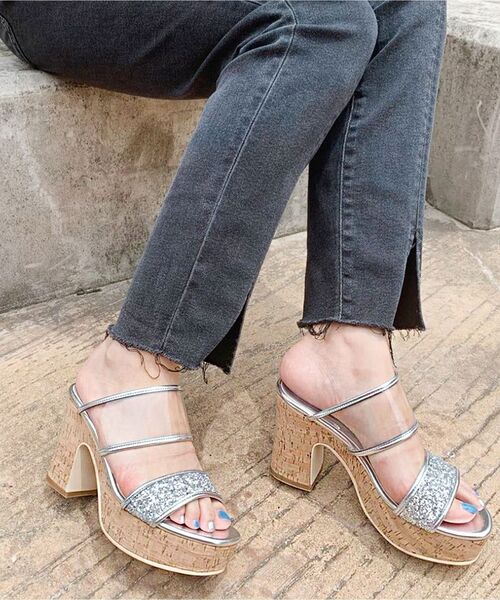 ESPERANZA（エスペランサ）の「◆グリッターコルクプラットフォーム厚底サンダル（サンダル・レディース・その他1/ブロンズ/ブラック系2/ピンク系6・LL/S/M/L）」の5枚目の写真