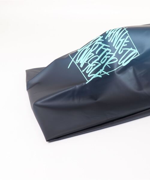 Kastane（カスタネ）の「グラフィックデイリーショッパー/耐久性/防水性/熱可塑性ポリウレタン（トートバッグ・レディース・ネイビー/オフホワイト/ピンク・FREE）」の22枚目の写真