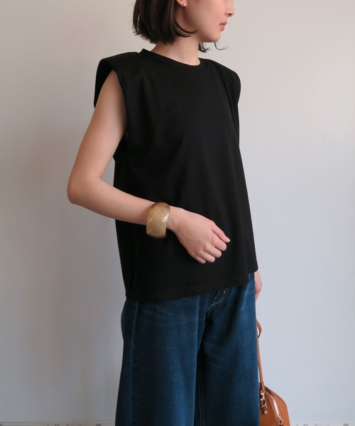 GeeRA(ジーラ)の「イレギュラーヘムノースリTシャツ(Tシャツ/カットソー・レディース・サンドグレー/ブラック/アイボリー・MEDIUM)」の10枚目の写真