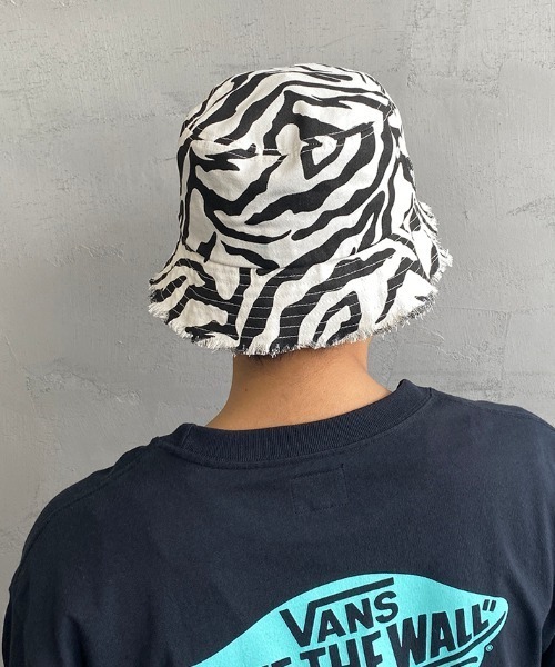JEANS FACTORY Clothes（ジーンズファクトリークローズ）の「[Jeans Factory Clothes/ジーンズファクトリークローズ] フリンジバケットハット（ハット・メンズ・ブラック/アイボリー/ミント/レオパード/ゼブラ・L）」の12枚目の写真