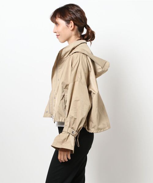 SHEL'TTER ORIGINAL（シェルターオリジナル）の「マウンテンパーカー（ブルゾン・レディース・ベージュ/アイボリー・FREE）」の4枚目の写真