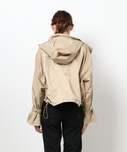 SHEL'TTER ORIGINAL（シェルターオリジナル）の「マウンテンパーカー（ブルゾン・レディース・ベージュ/アイボリー・FREE）」の3枚目の写真