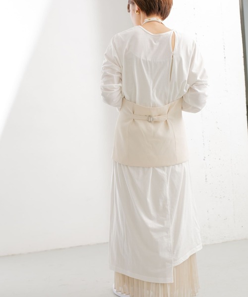 KBF(ケイビーエフ)の「2WAYロングカットワンピース(ワンピース・レディース・ブラック/オフホワイト/ベージュ・ONE)」の1枚目の写真