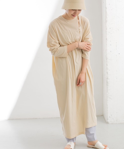 KBF(ケイビーエフ)の「2WAYロングカットワンピース(ワンピース・レディース・ブラック/オフホワイト/ベージュ・ONE)」の7枚目の写真