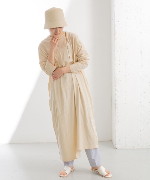 KBF(ケイビーエフ)の「2WAYロングカットワンピース(ワンピース・レディース・ブラック/オフホワイト/ベージュ・ONE)」の12枚目の写真