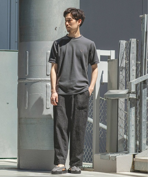 FRED PERRY(フレッドペリー)の「《汗染み防止》【FRED PERRY / フレッド ペリー】別注 SOLOTEX(R) カルゼ Tシャツ(Tシャツ/カットソー・メンズ・チャコールグレー/ホワイト/ベージュ/ネイビー/ブルーグリーン・SMALL/MEDIUM/LARGE/X-LARGE)」の11枚目の写真