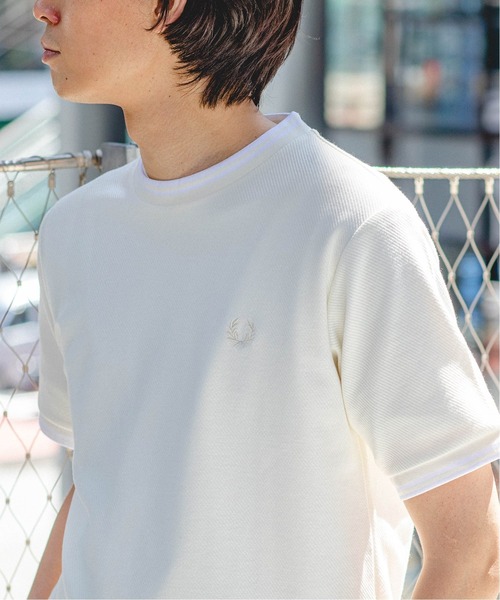FRED PERRY(フレッドペリー)の「《汗染み防止》【FRED PERRY / フレッド ペリー】別注 SOLOTEX(R) カルゼ Tシャツ(Tシャツ/カットソー・メンズ・チャコールグレー/ホワイト/ベージュ/ネイビー/ブルーグリーン・SMALL/MEDIUM/LARGE/X-LARGE)」の7枚目の写真