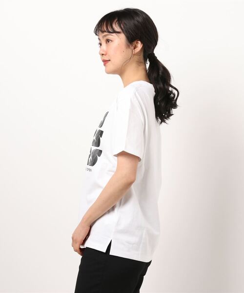 CONVERSE STARS(コンバーススターズ)の「プリントTシャツ(Tシャツ/カットソー・レディース・ブラック/ホワイト・FREE)」の4枚目の写真