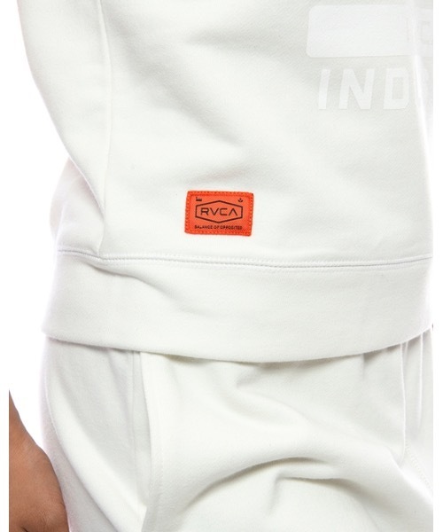 RVCA(ルーカ)の「RVCA レディース 【ALL TIME COLLECTION】 CREW NECK STITCH ST トレーナー【2021年夏モデル】/ルーカ半袖スウェットトレーナー(スウェット・レディース・オフホワイト/ブラック/レッド・X-SMALL/SMALL)」の11枚目の写真