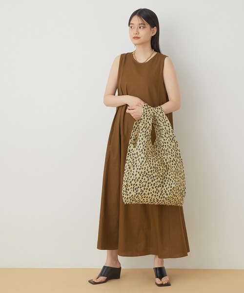 ADAM ET ROPE'(アダムエロペ)の「【BAGGU】Standard Baggu(エコバッグ/サブバッグ・レディース・ベージュ/オリーブ・M)」の13枚目の写真