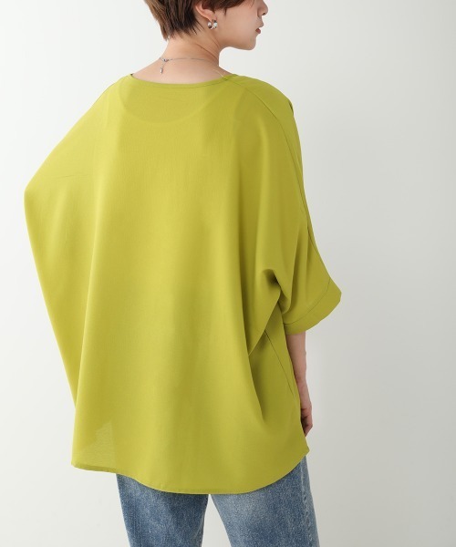 Bou Jeloud(ブージュルード)の「サラッと素材◆ドルマンブラウス(シャツ/ブラウス・レディース・ブラック/オフホワイト/ライム/ブルー/グレイッシュベージュ/チャコールグレー/パープル/ダークグリーン/キャメル/グリーン系その他・FREE)」の20枚目の写真