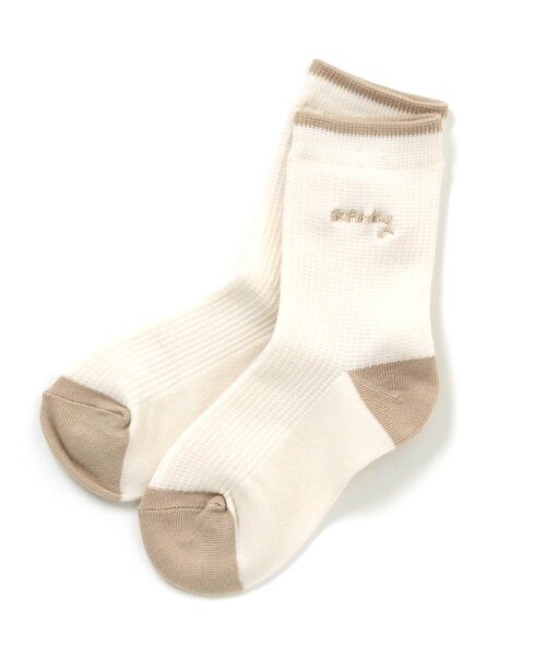 apres les cours(アプレレクール)の「BOY'S WEEKDAYソックス(ソックス/靴下・キッズ・チャコール/ラベンダー/サックスブルー/ネイビー/レンガ/オフホワイト/ベージュ・12/18/21/15 )」の2枚目の写真