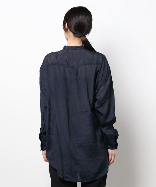 Lugnoncure（ルノンキュール）の「シアービッグカフスシャツ（シャツ/ブラウス・レディース・オフホワイト/ネイビー/イエロー・ﾌﾘ-）」の4枚目の写真