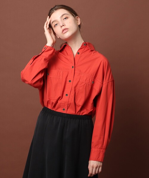 DRESSTERIOR（ドレステリア）の「◆製品染ワークシャツ（シャツ/ブラウス・レディース・チャコールグレー/ベージュ/レンガ・38/36）」の3枚目の写真