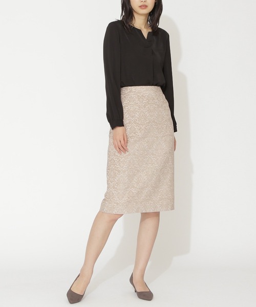 NATURAL BEAUTY BASIC（ナチュラルビューティーベーシック）の「サテンダブルクロス長袖ブラウス（シャツ/ブラウス・レディース・オフホワイト/ブラック/ベージュ・マルチサイズ）」の10枚目の写真